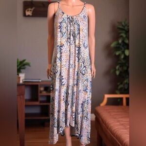 Cynthia Rowley. Maxi Dress. Paisley Floral Print. NWT. Size S